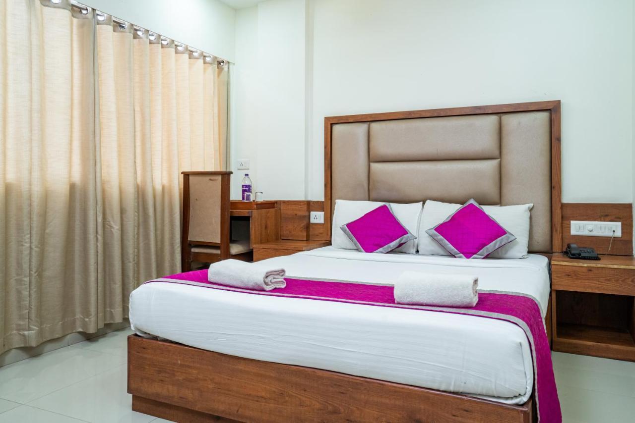 Nexstay Crystal Residency Kozhikode Luaran gambar