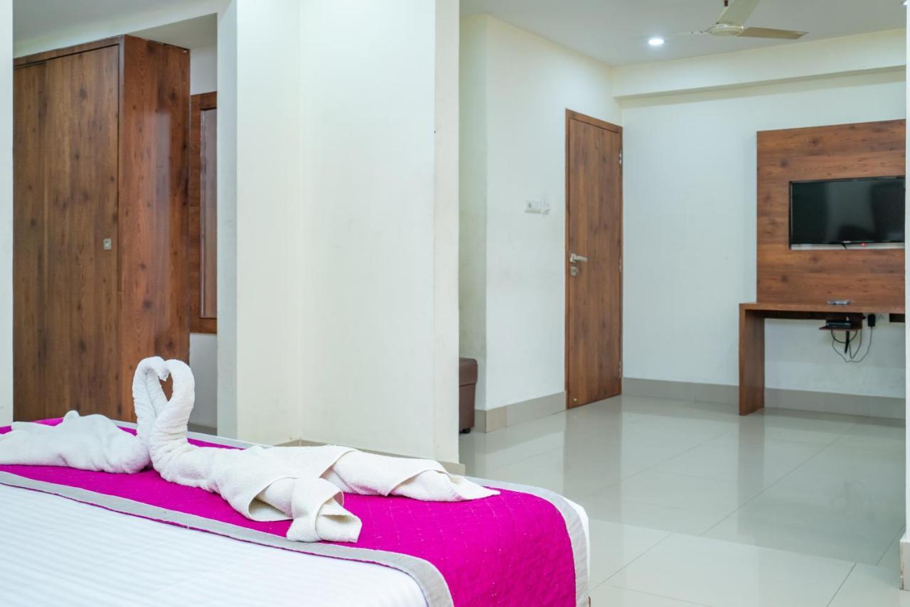 Nexstay Crystal Residency Kozhikode Luaran gambar
