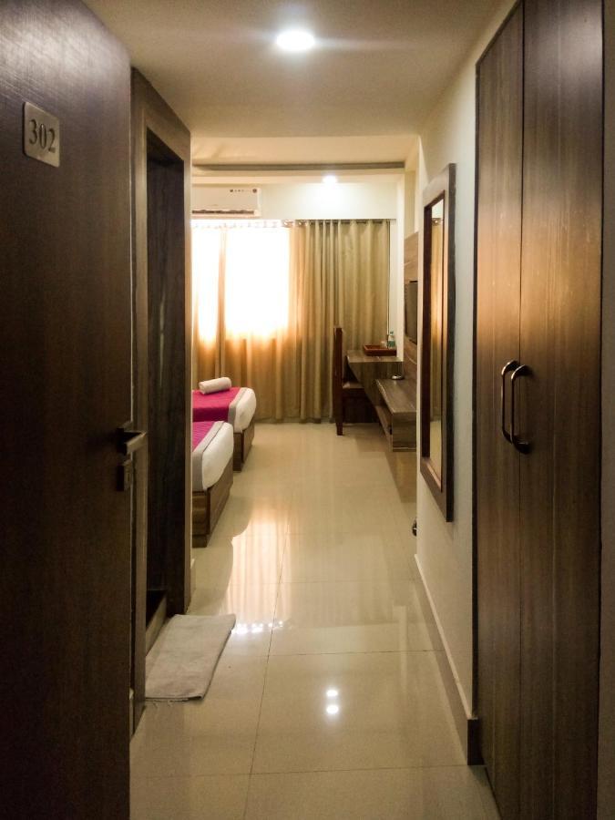 Nexstay Crystal Residency Kozhikode Luaran gambar